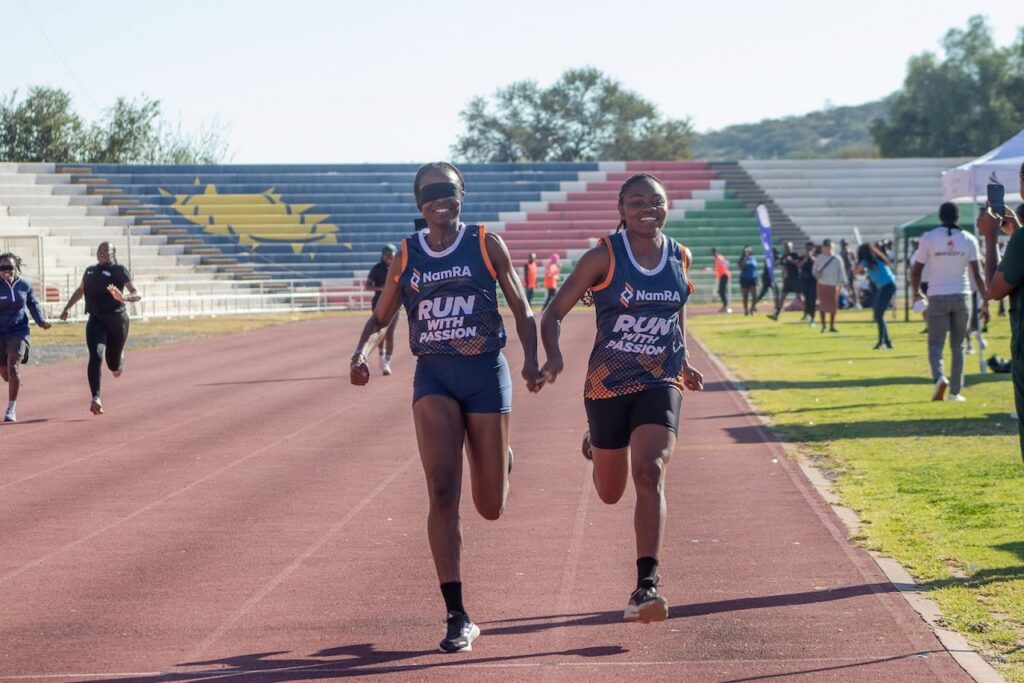 Blindfold challenge shines light on para-athletes