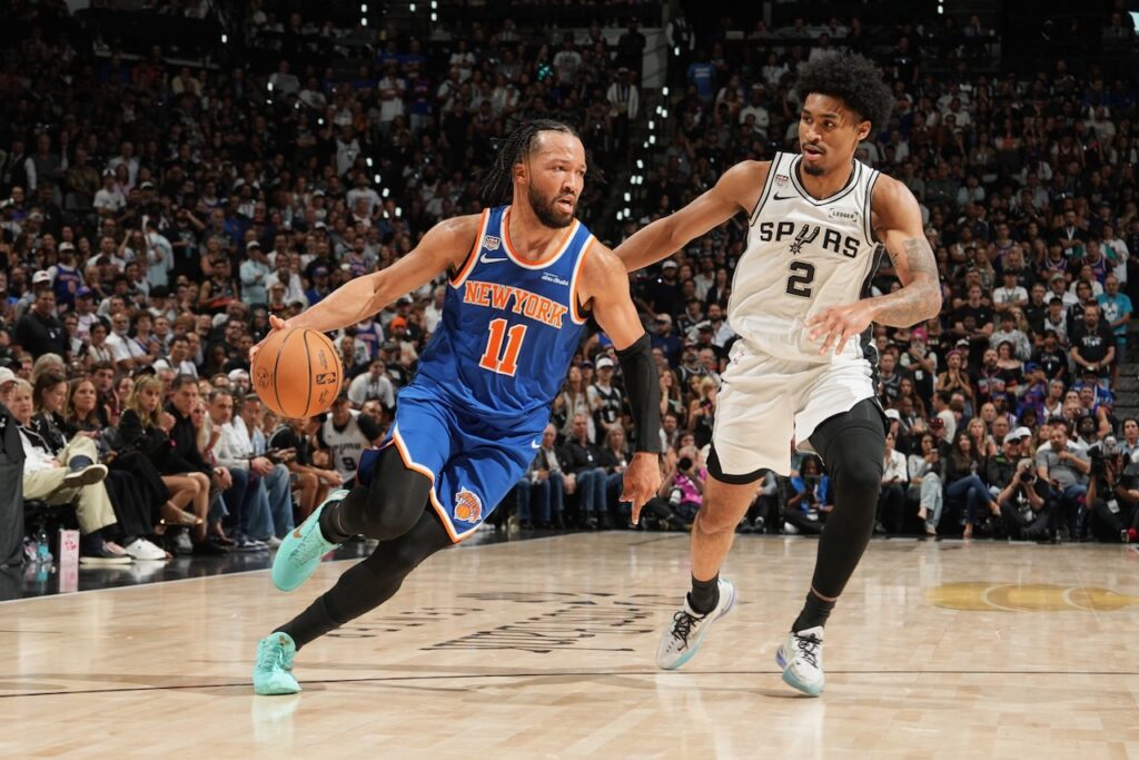 Knicks beat Spurs to claim first NBA title in 53 years