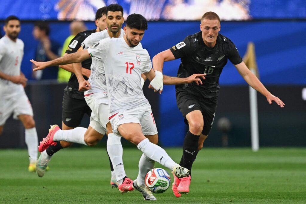 Iran begin fraught World Cup with 2-2 New Zealand draw