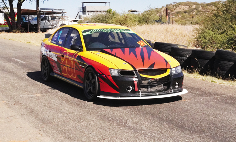 Crashes, mechanical failures mark circuit racing championship