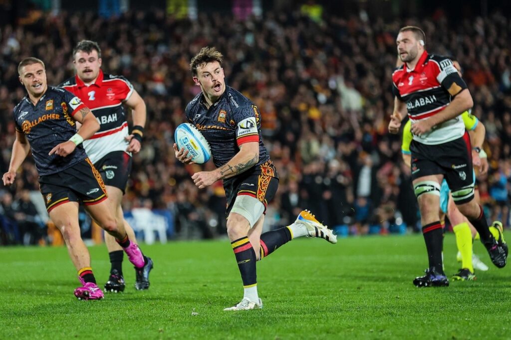 ‘Pretty special’: captains eye Super Rugby glory in clash of top seeds