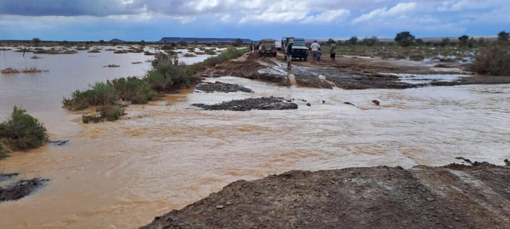 Heavy rains force road closures in ǁKharas