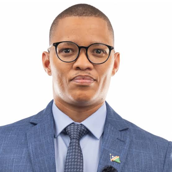 LPM threatens to expel suspended members Isaacks, Rooinasie