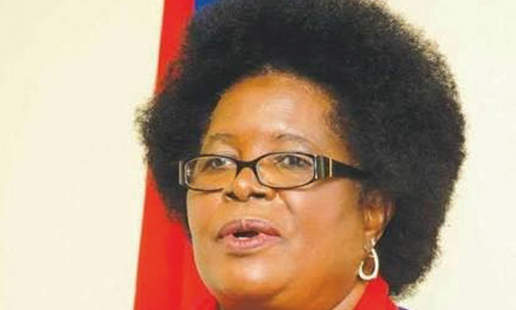 Fake cop swindles Iivula-Ithana out of N$200 000