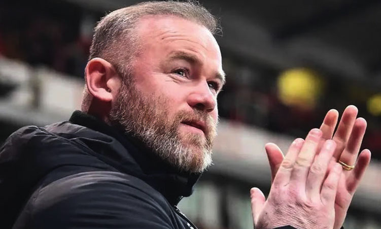 Rooney criticises Fifa’s half-time show