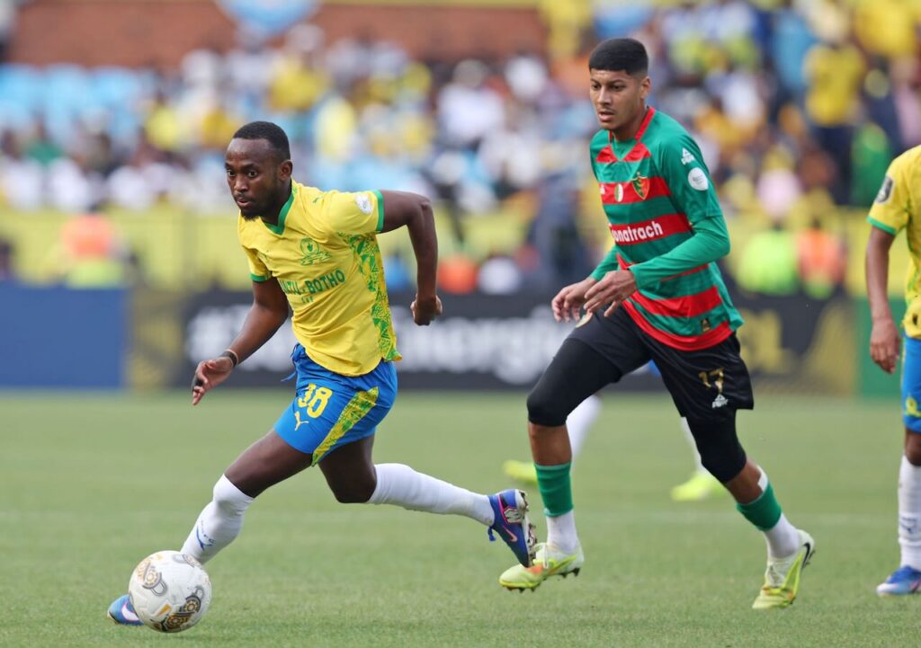 Football analyst on Shalulile’s departure
