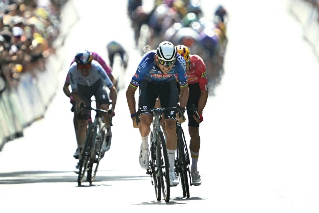 Van der Poel stays calm in the heat to win Tour de France stage nine