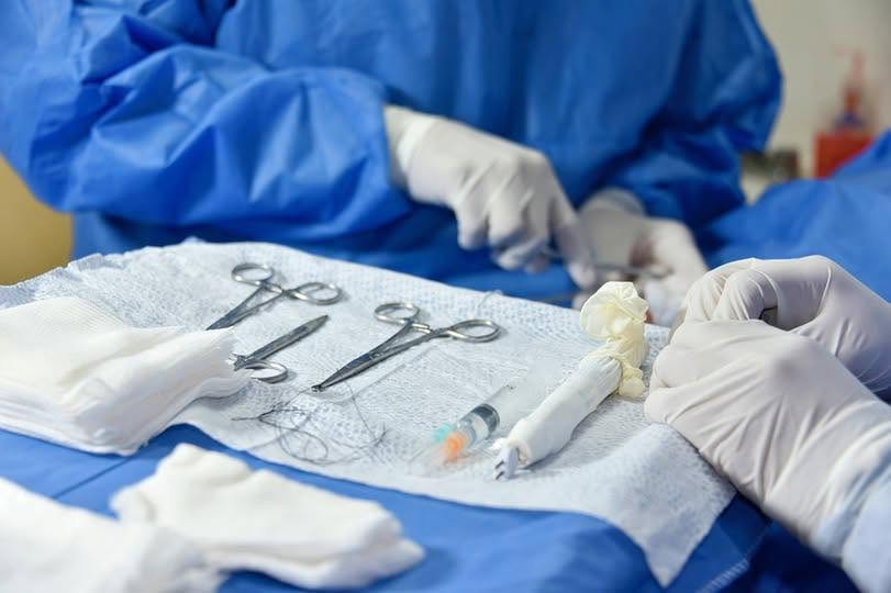 Woman sues health ministry over breast surgery