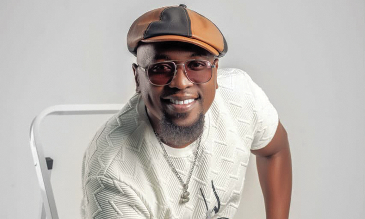DJ Siya: From Decks to Centre Stage