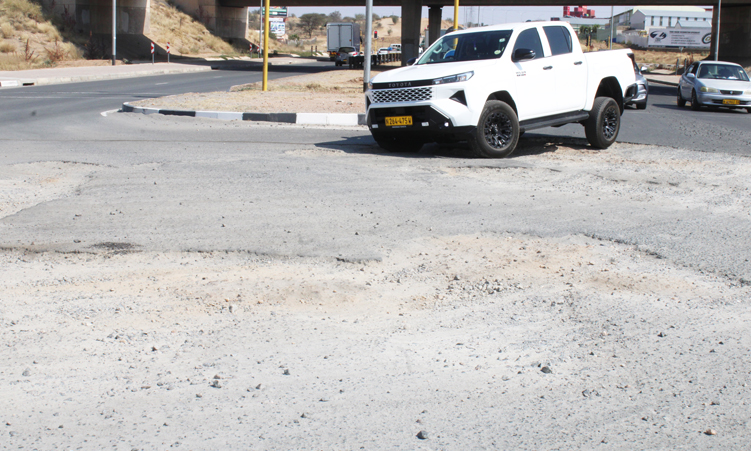 ‘Live site’ blamed for N$381m Peter Nanyemba Road deterioration