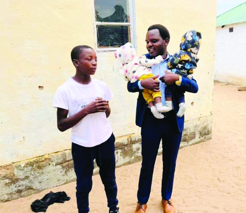 Teen who risked his life rescuing babies to be honoured on Heroes Day