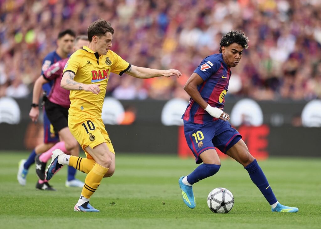 Barcelona enter new era as Flick targets La Liga hat trick