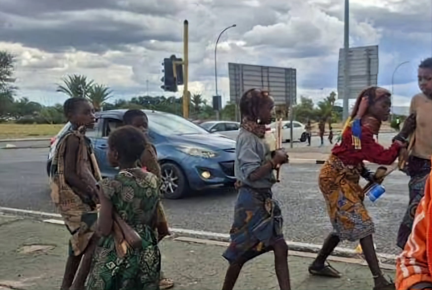 Windhoek City Council adopts resolution on Angolan child beggars