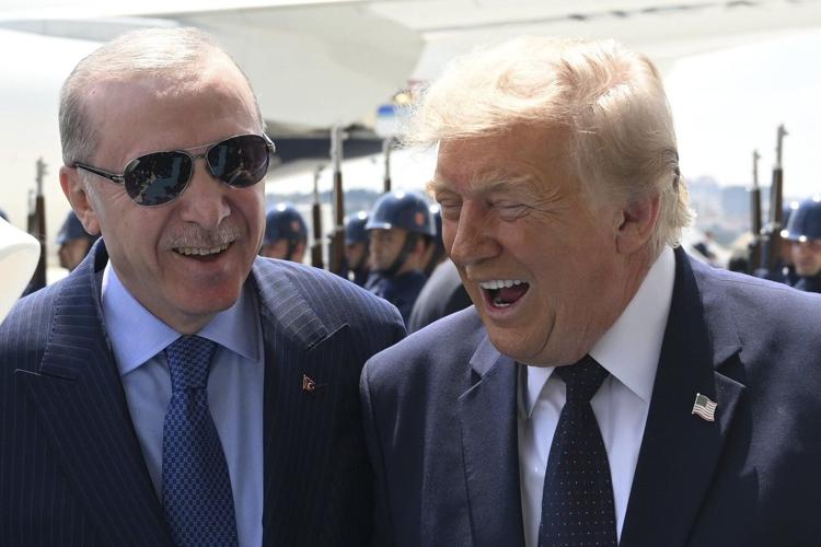 Erdogan demands end to NATO allies’ defense restrictions on Türkiye