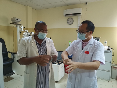 Chinese medical team supports Burkina Faso’s 1st CT-guided lung biopsy
