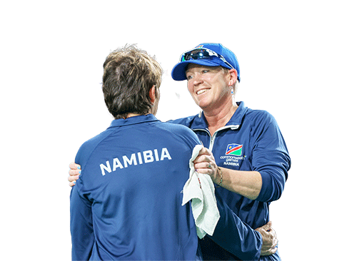 Namibian bowls veterans make history