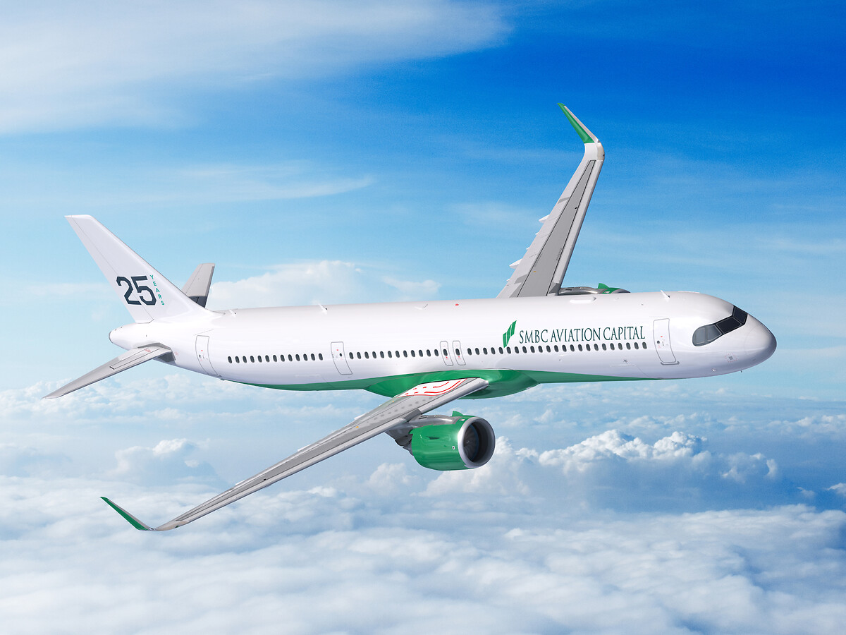 Leasing firm orders 200 planes from Airbus, Boeing