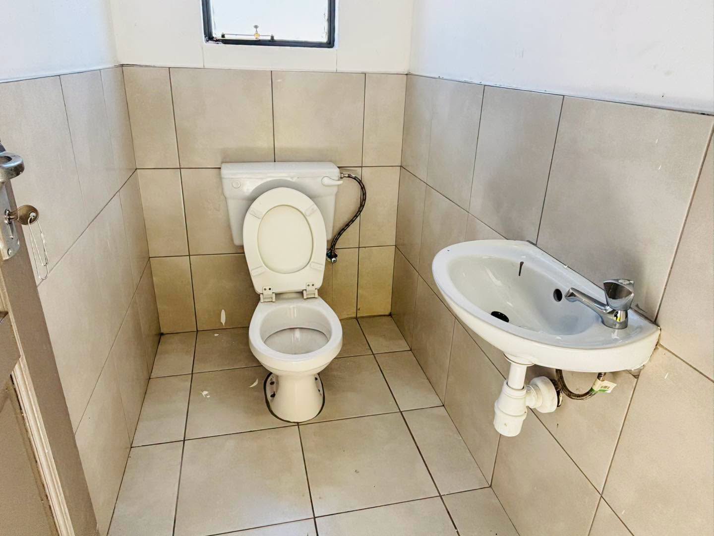 Omunafikola a tungila ofikola oundjuwo vongushu N$130 000