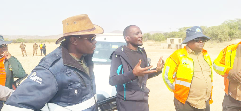 Nekundi assesses Kunene roads