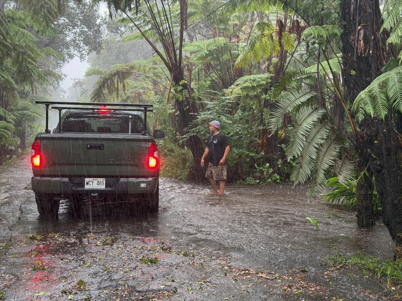 Hurricane Lala pulls away from Hawaii’s Big Island