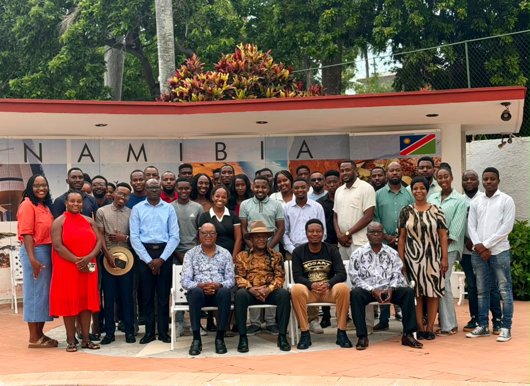 Ngurare reassures Namibian students in Cuba