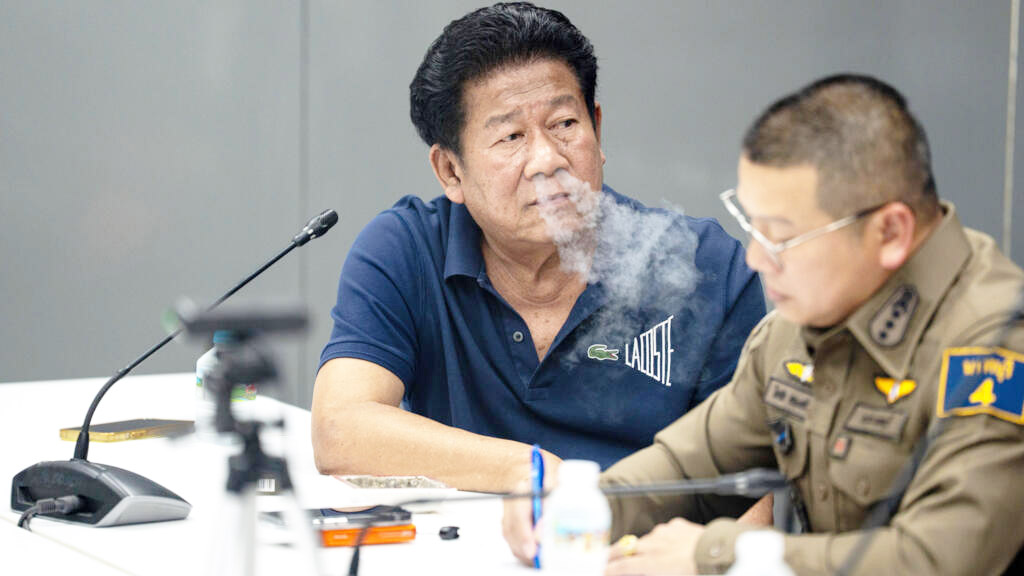 Ex Thai MP shoots dead local official over money row