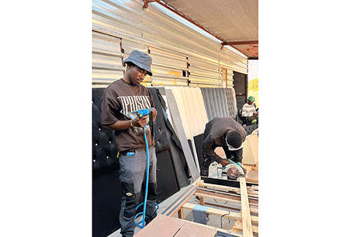 Paulus Agatus: Self-taught, self-employed upholsterer