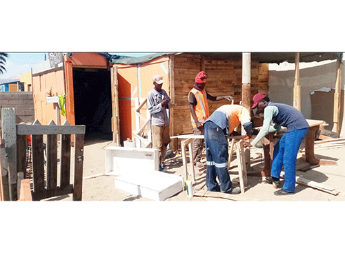 Woodworker gives street children a second chance