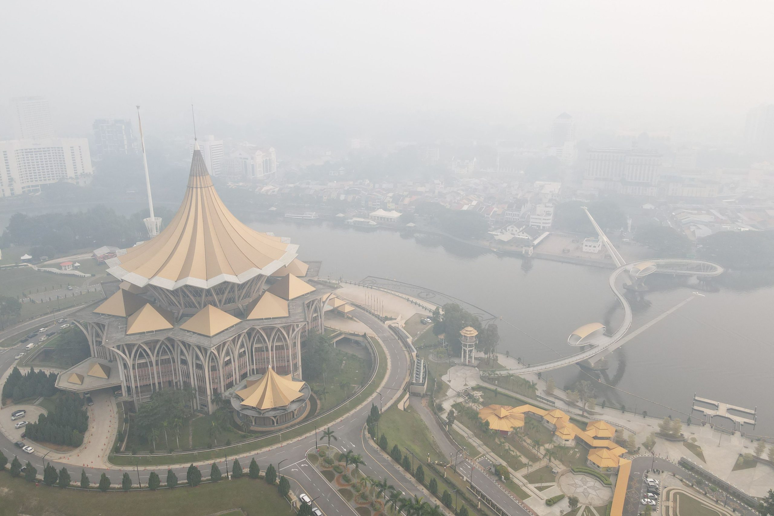 Malaysians suffer as haze worsens