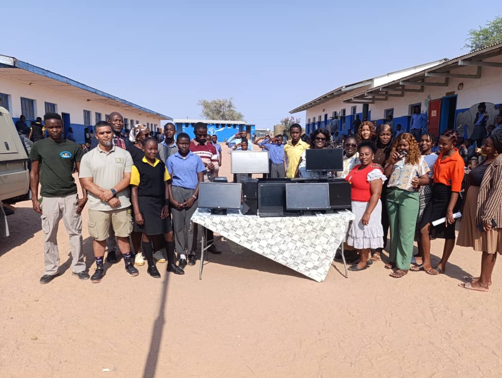 Sorris Sorris school receives seven computers