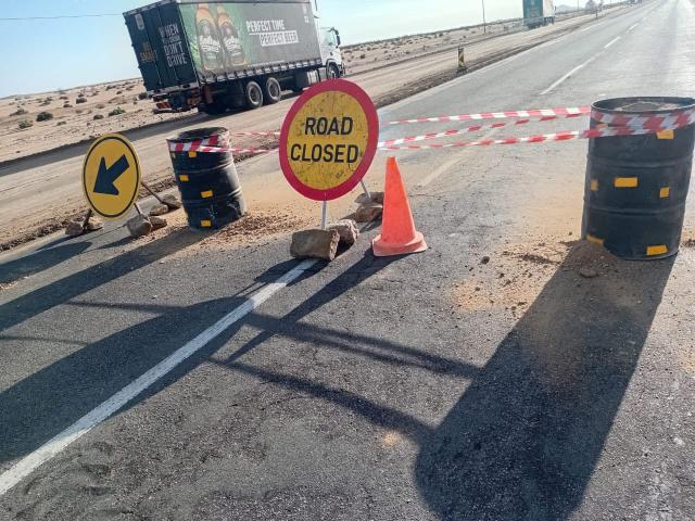 RA denies abandoning road projects