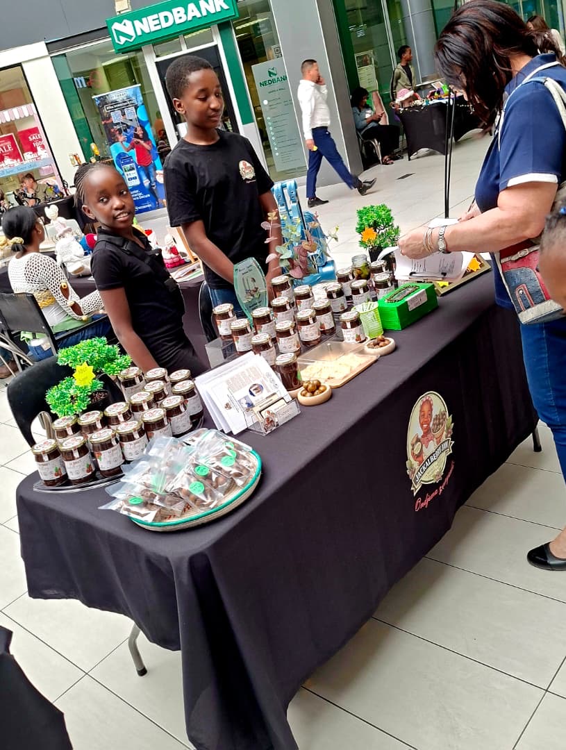 ‘Eenyandi’ jam...Grade 5 learner adds value to jackal berry