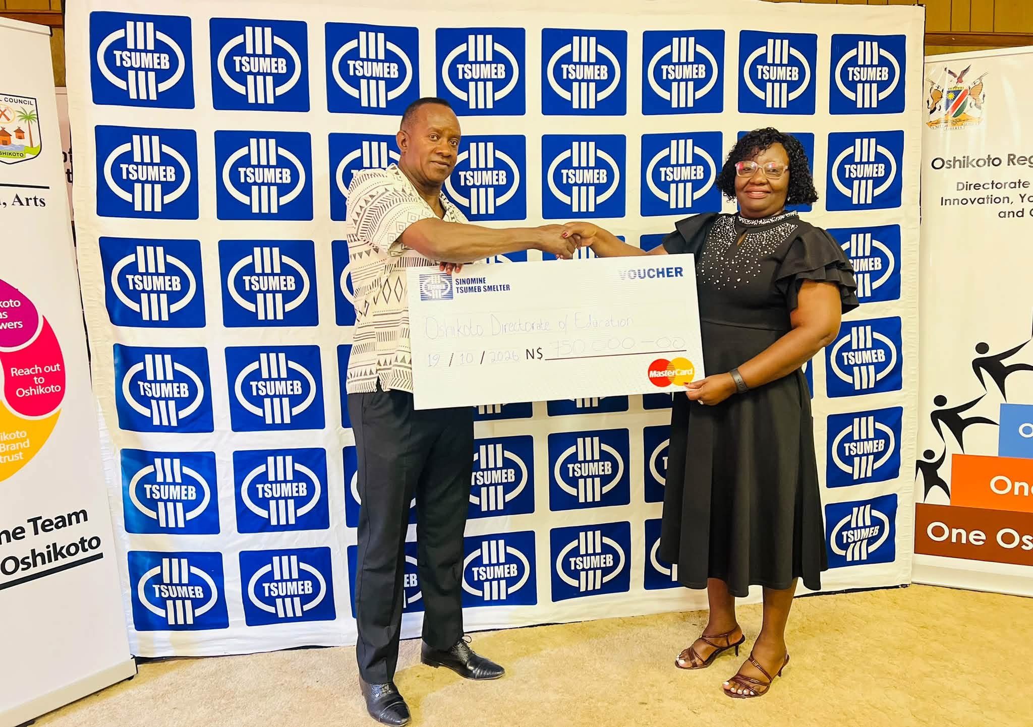 Sinomine Trust injects N$750 000 in education